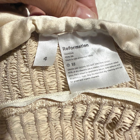 REFORMATION LUCREZIA TOP SIZE 4 - Picture 3 of 5